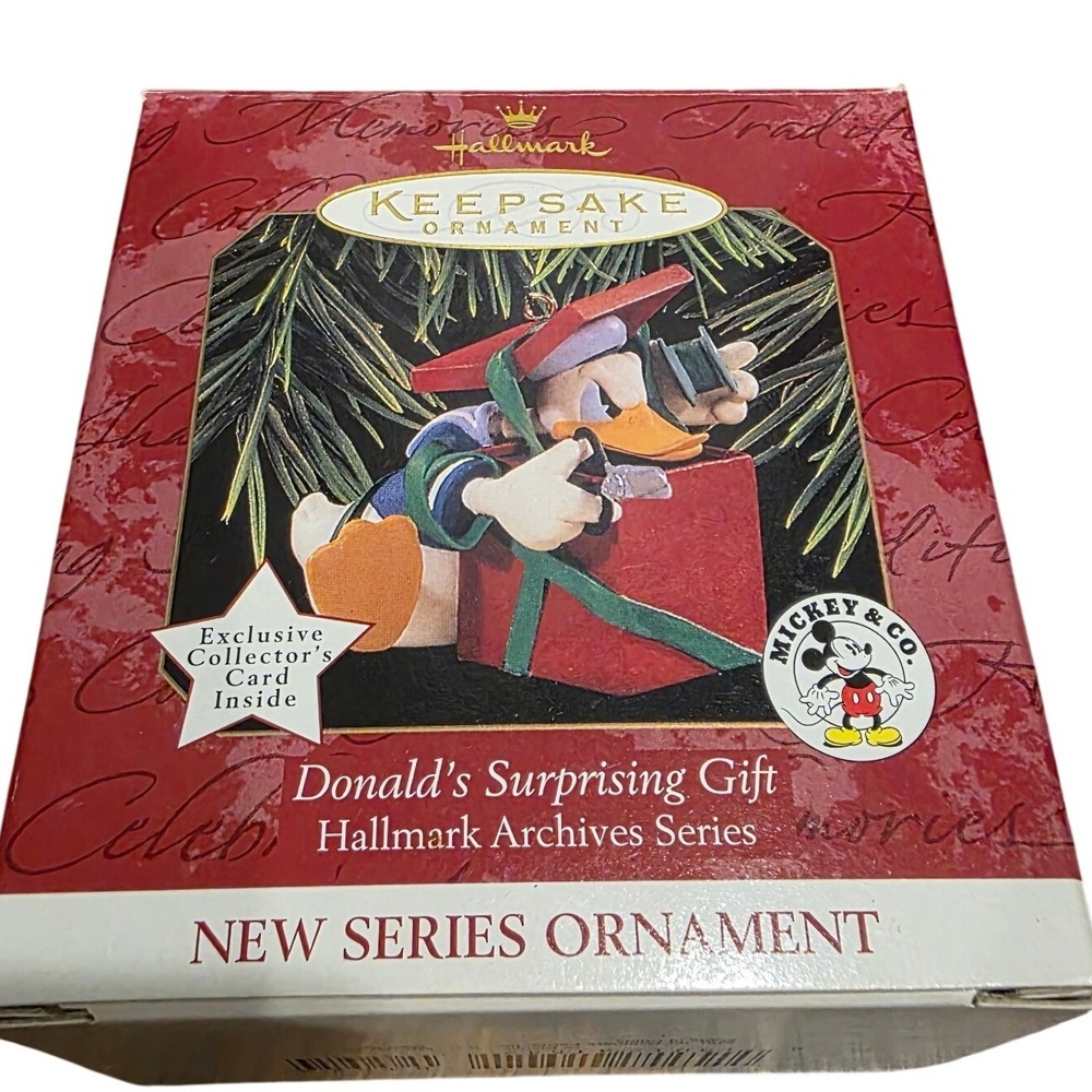 1997 Hallmark Keepsake Ornament Donald Duck Surprising Gift Archives QXD4025